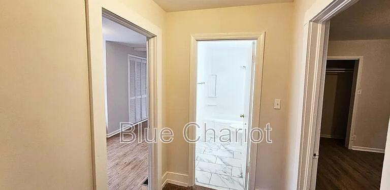528 Short St — Photo 11