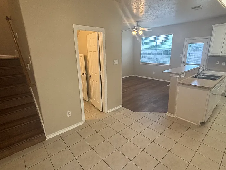 8805 Elm Drake Ln — Photo 6