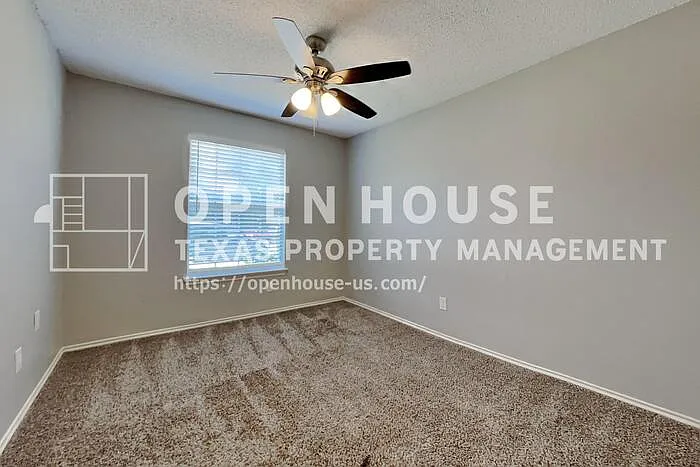 10316 Concord Dr — Photo 14
