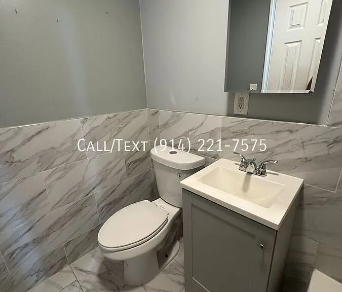 68 Jackson St — Photo 8