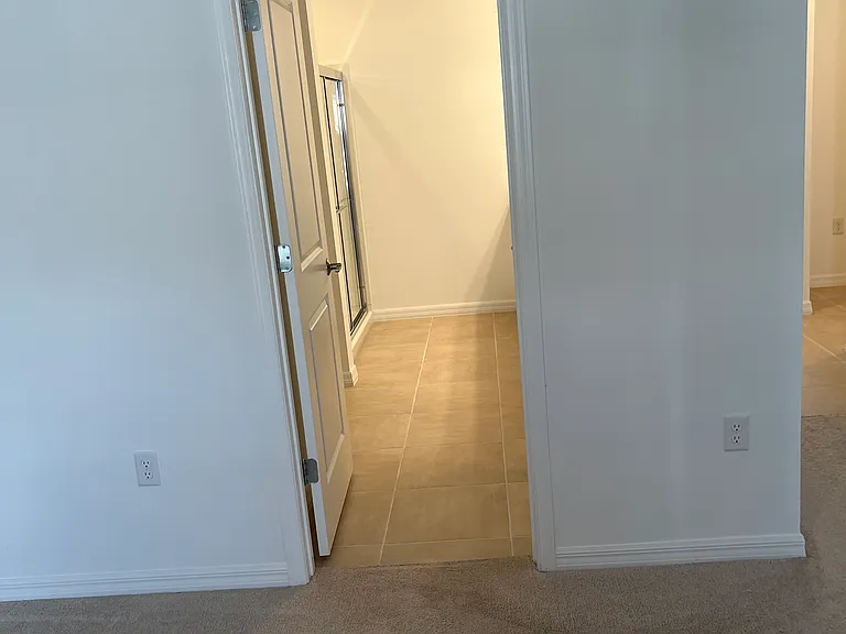 2571 Driftwood St — Photo 32
