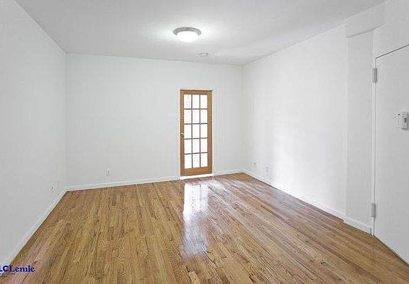 3rd image of 1592 2nd Ave APT 3A
