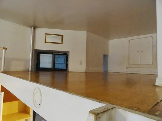 Rented by Perry Associates NYC Inc | media 14