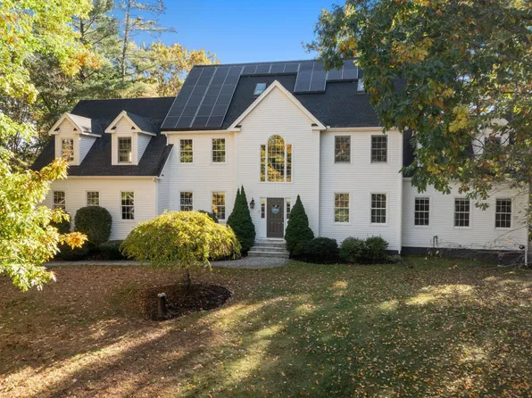 23 Falcon Ridge Dr, Hopkinton, MA 01748