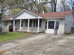 434 Cameo Dr, Riverdale, GA