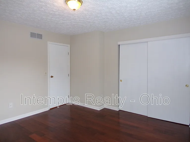 7839 Meadowhaven Blvd — Photo 11