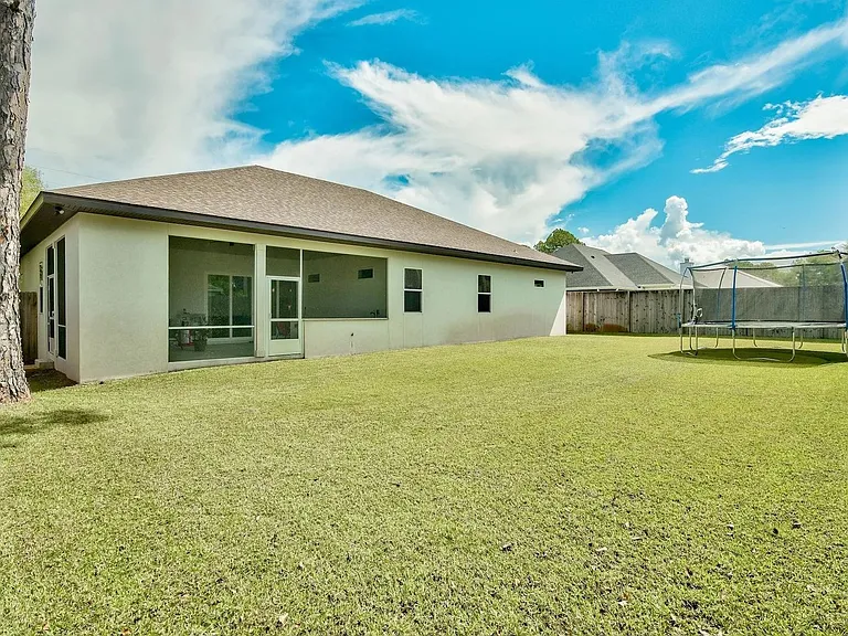 989 Forest Shore Dr — Photo 3