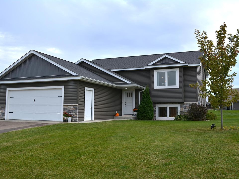 1st image of 1642 Beaver Way