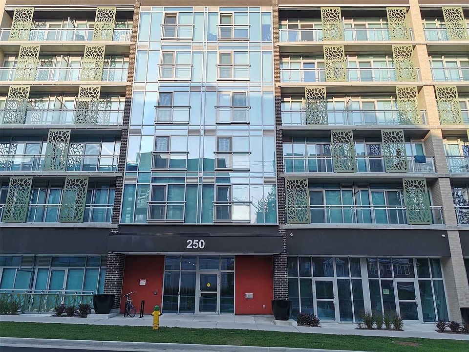 2nd image of 250 Albert St Unit 618