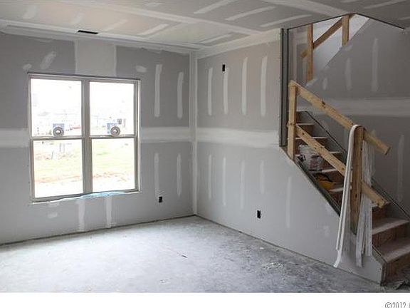 5th image of 223 Quail Crossing Dr #311