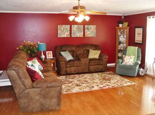 4370 Driftwood Dr, Paducah, KY 42001