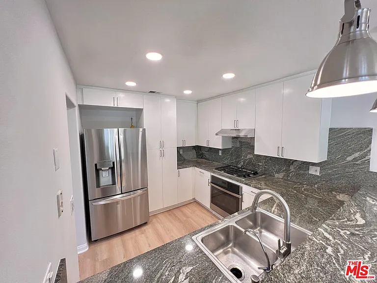 6483 Zuma View Pl #104 — Photo 9