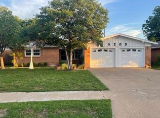 5209 9th St, Lubbock, TX 79416