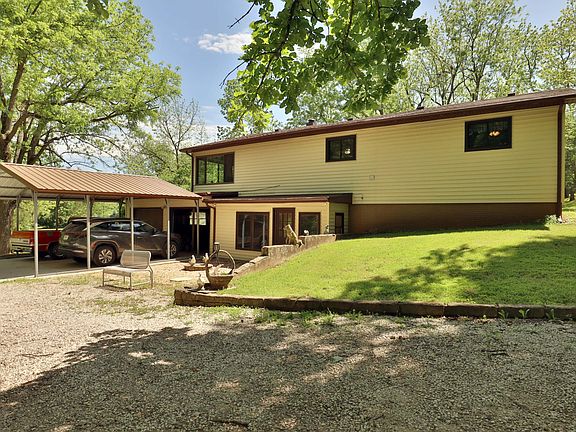 4th image of 2704 S Farm Road 69