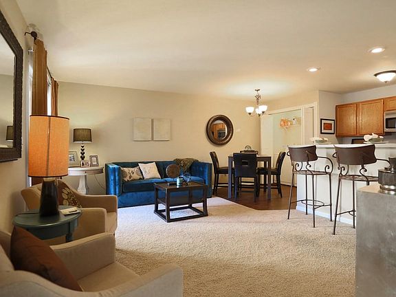 5th image of 3200 Patterson Place Dr APT 207