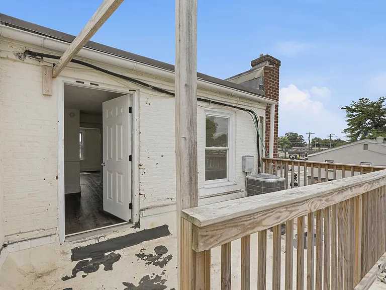 849 Manor St #851 — Photo 20