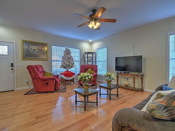 2nd image of 120 Ledgestone Way