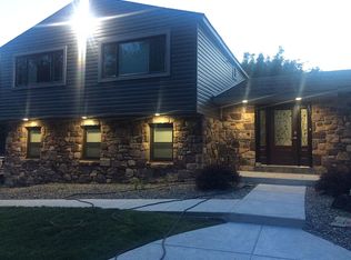 80 Misty Meadow Dr, Richboro, PA 18954