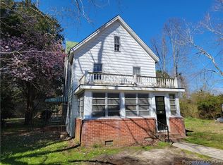 218 Ebenezer Church Rd, Mathews, VA 23109