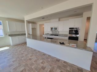 2702 Arches Ct #5, Riverside, CA 92509