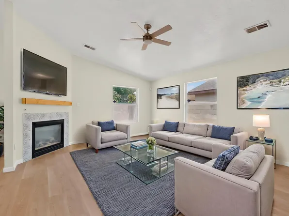 7719 Purple Fringe Rd SW, Albuquerque, NM 87121