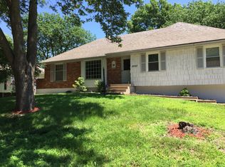 12707 Corrington Ave, Grandview, MO 64030