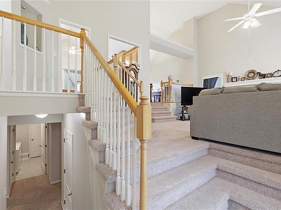 5th image of 2353 SW Switchback Ct