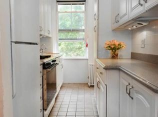 472 Henry St APT 4, Brooklyn, NY 11231