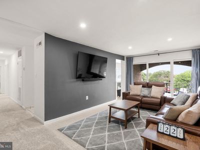 438 Girard St APT 256, Gaithersburg, MD, 20877