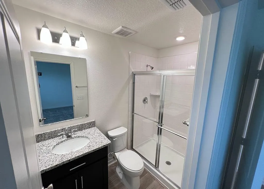 3 bed, 2.5 bath, 1500 sqft, $2,000 — Photo 4