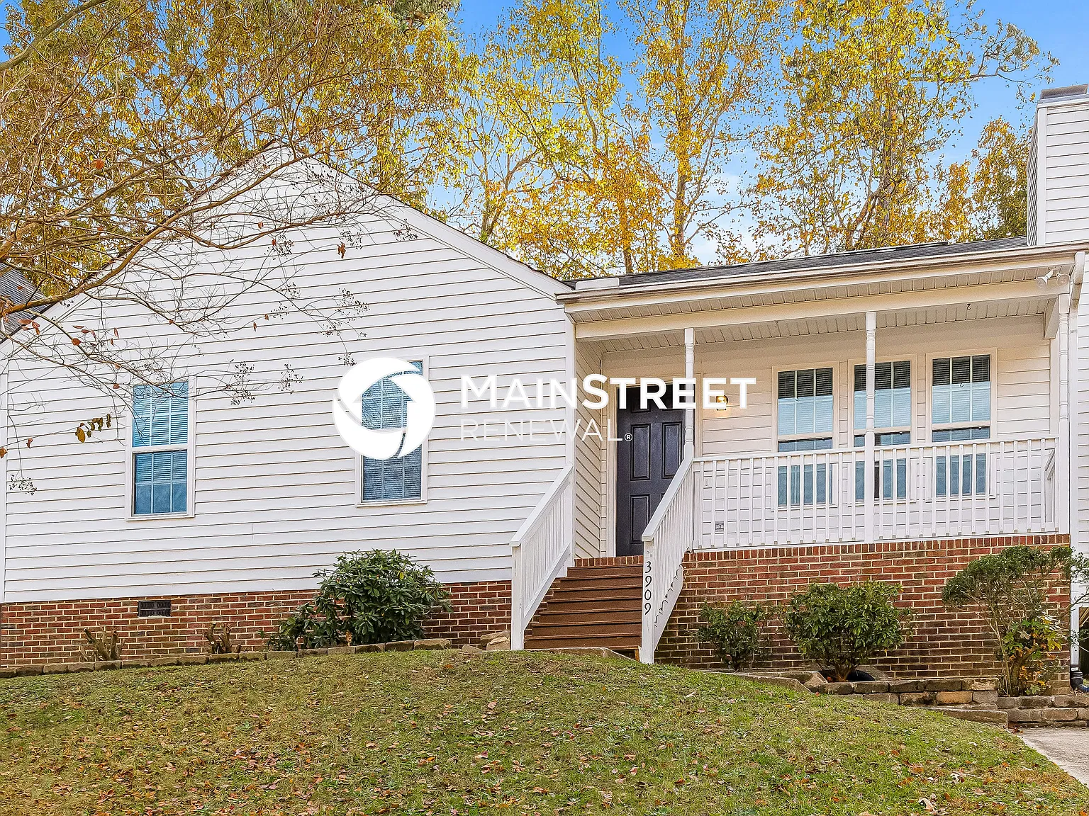 3909 Old Coach Rd — Photo 1