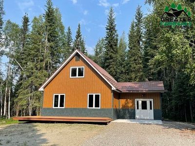 645 Cloud Rd, North Pole, AK, 99705