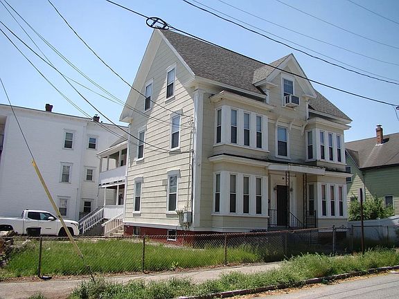 2nd image of 86 School St #2