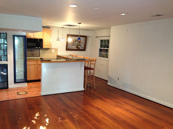 3rd image of 3116 Dower House Dr