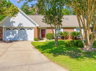 4537 Parkwood Ln E, Niceville, FL 32578