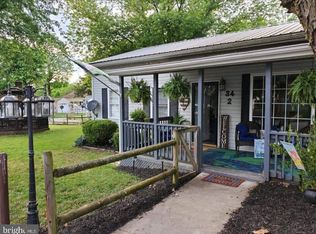 1 & 2 Jellystone Ave, Falling Waters, WV 25419