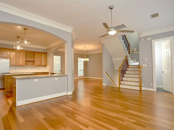 4th image of 1314 Birdsall St
