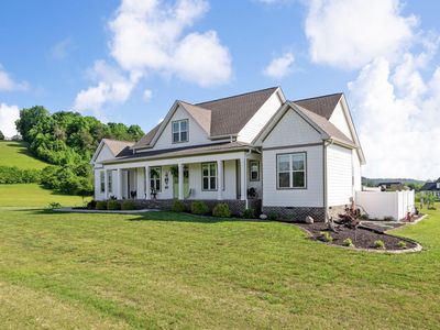 741 Espalier Dr, Decatur, TN, 37322