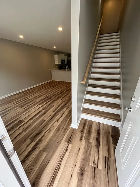2 bed, 1.5 bath, $1,100 — Photo 3
