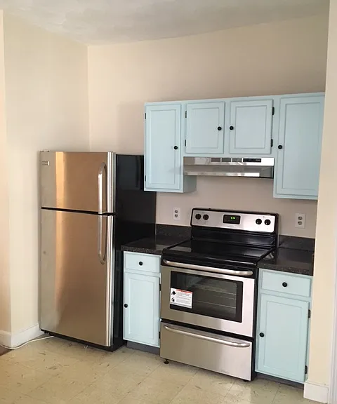 891 Huntington Ave #6 — Photo 2