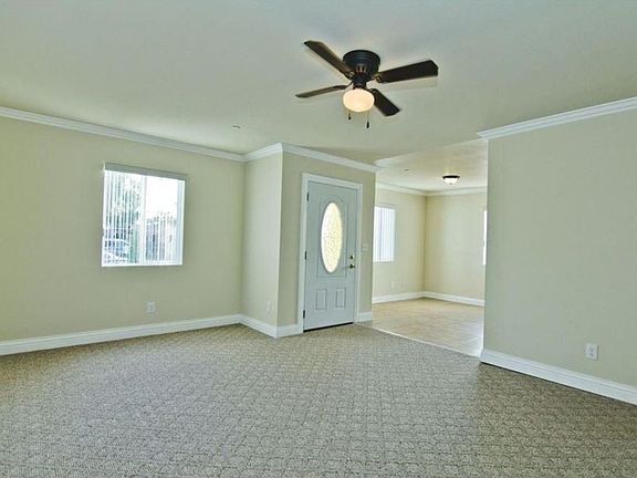 4th image of 1621 E 42nd St #42-1621F