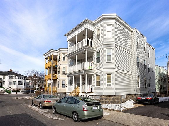 2nd image of 55 Wilcock St