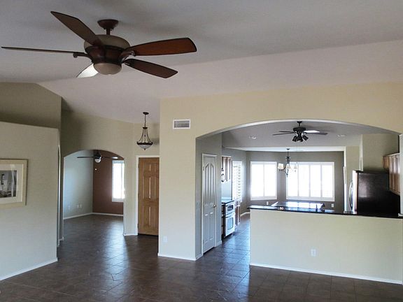 5th image of 61744 E Briarwood Dr