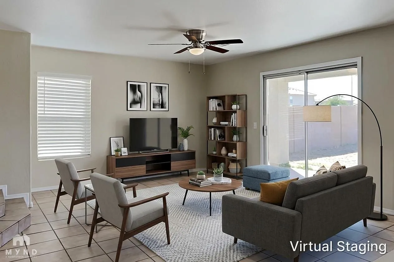 3 bed, 2.5 bath, 1385 sqft, $1,845 — Photo 2
