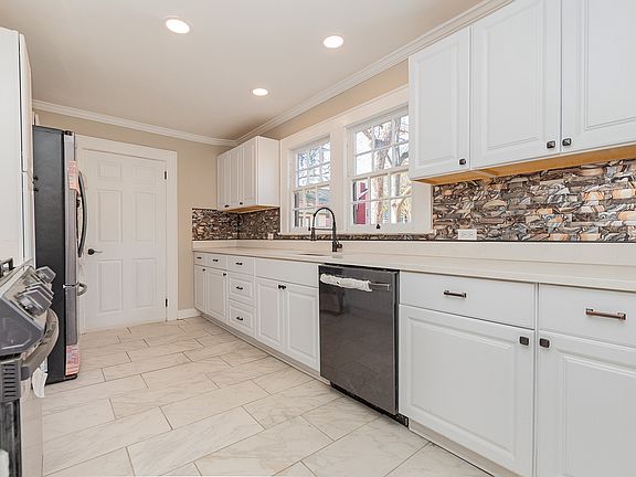 Kitchen with all new appliances