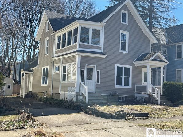 33 Myrtle St, Jamestown, NY 14701