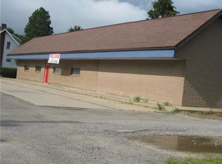 429 S Main St, Harrisville, PA 16038
