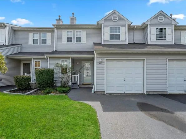 60 Smith Avenue #60, Bay Shore, NY 11706