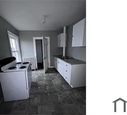 3 bed, $1,400 — Photo 1
