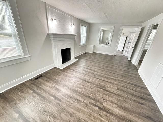 1st image of 239 E Bayview Blvd #1
